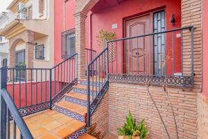 Adosada en venta en Güevéjar, Güevejar-Ayuntamiento photo 0