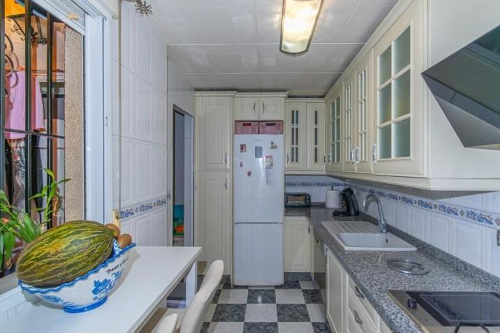 Piso en venta en Armilla, Armilla photo 0