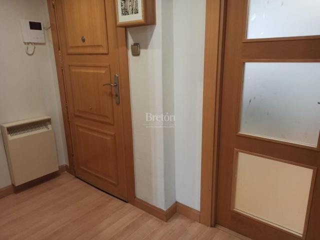 Piso en venta en Zaragoza, Cuellar photo 0