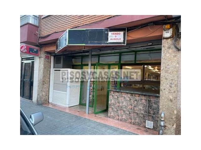 Local comercial en venta en Valencia, Barrio de Patraix photo 0