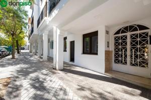 Piso en venta en Granada, Bola de Oro photo 0
