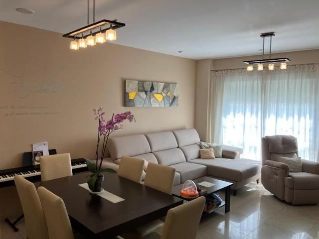 Piso en venta en Beniarbeig photo 0