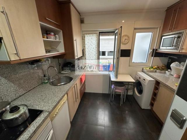 Piso en venta en Oviedo, Oviedo photo 0