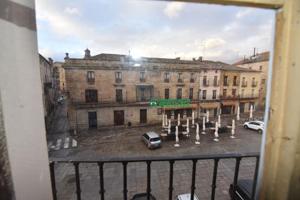 Edificio en venta en Ciudad Rodrigo, Centro Historico photo 0