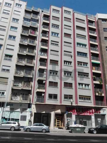 Local comercial en venta en Zaragoza, Área de Zaragoza photo 0