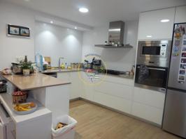 Casa en venta en Agullent, Comunidad valenciana photo 0