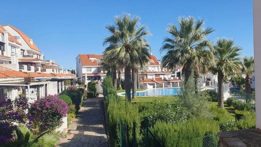 Piso en venta en Manilva, Alcorrín photo 0