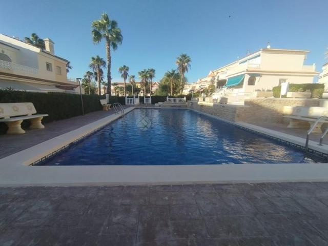 Adosada en venta en Benijofar, Benijófar photo 0