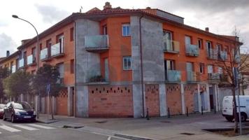 Local comercial en venta en La Roca del Vallès, Vallès Oriental photo 0