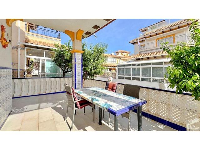 Bungalow en venta en Orihuela, Punta Prima photo 0