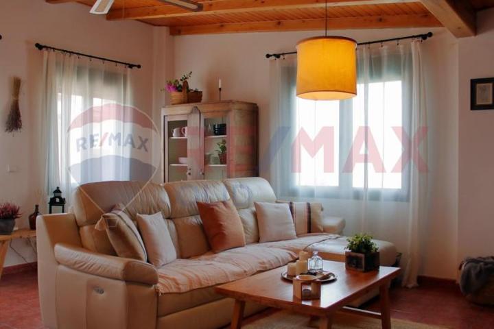 Chalet en venta en Mojados, Mojados photo 0