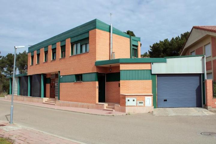 Chalet en venta en Mojados, Mojados photo 0