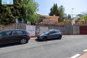Chalet en venta en Cenes de la Vega, Cerro del oro photo 0