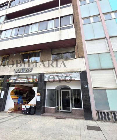 Local comercial en venta en Palencia, Centro photo 0