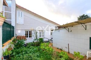 Adosada en venta en Gijón, Santa Bárbara photo 0