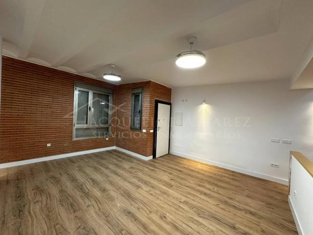 Oficina en venta en Leganés, Carrascal photo 0