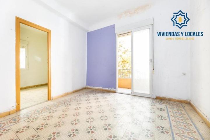 Piso en venta en Granada, Centro photo 0