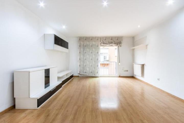 Piso en venta en Sabadell, Centre photo 0