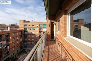 Piso en venta en Granada, Plaza de toros photo 0