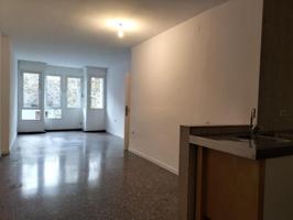 Piso en venta en Vilanova i la Geltrú, Rambla Principal, 08800 photo 0