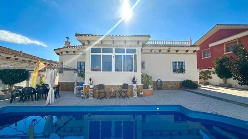 Chalet en venta en Bigastro, Comunidad valenciana photo 0