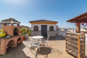 Casa en venta en Atarfe, Zona coliseo de atarfe photo 0