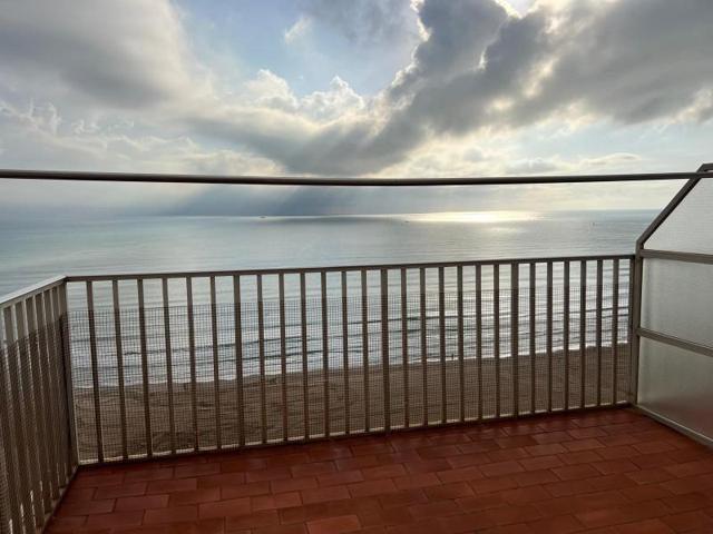 Apartamento en venta en Cullera, San Antonio photo 0