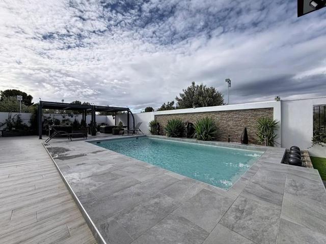 Chalet en venta en Onil, El Pla photo 0