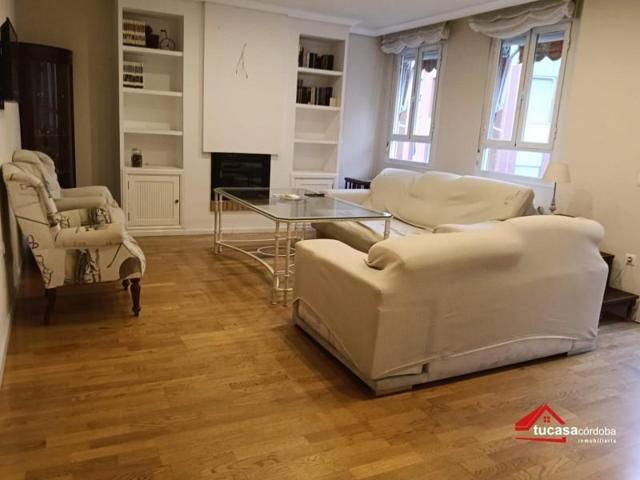 Piso en venta en Córdoba, Ollerías photo 0