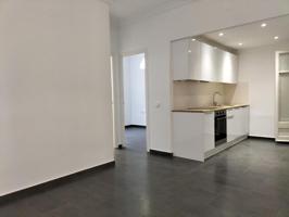 Piso en venta en Barcelona, Carrer de Cartagena, 08025 photo 0