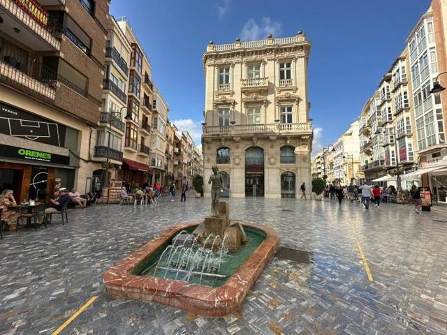 Local comercial en venta en Cartagena, Casco Antiguo photo 0