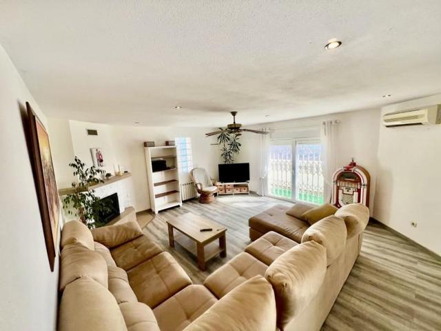 Chalet en venta en Félix, Felix photo 0