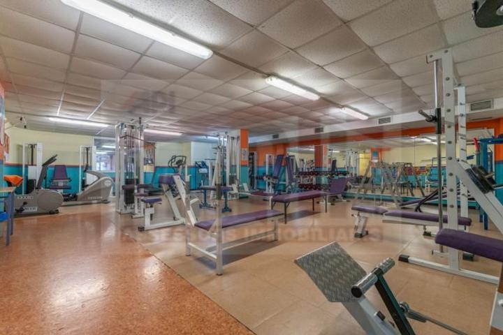 Local comercial en venta en Reus, Avda. Salou photo 0