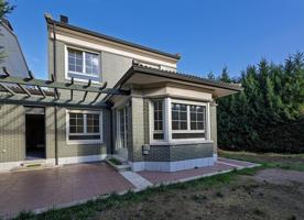 Bungalow en venta en Valladolid, Urbanizazacion fuente berrocal photo 0