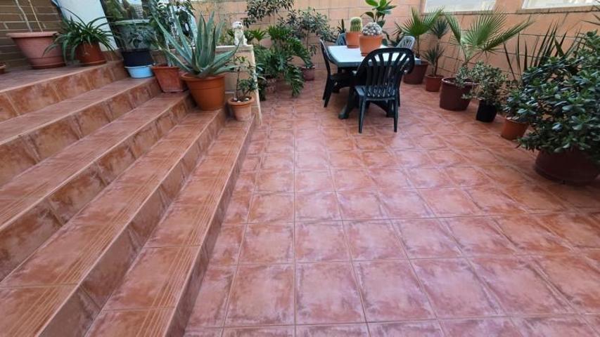 Bungalow en venta en Elche, Altabix photo 0