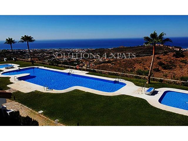 Aticos en venta en Rincón de la Victoria photo 0