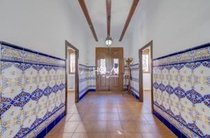 Casas de pueblo en venta en Bétera, Centro photo 0