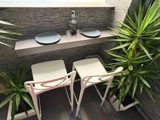 Piso en venta en Valencia, Mont-Olivet photo 0