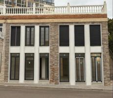 Edificio en venta en Torremolinos, Centro photo 0