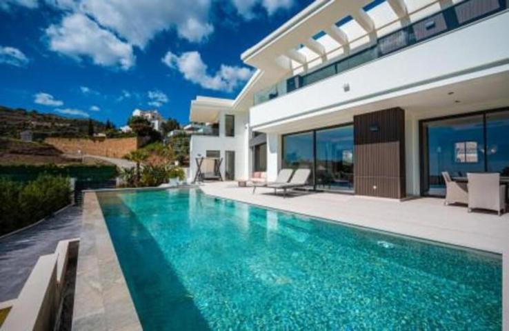 Chalet en venta en Benahavís, Lomas de La Quinta photo 0