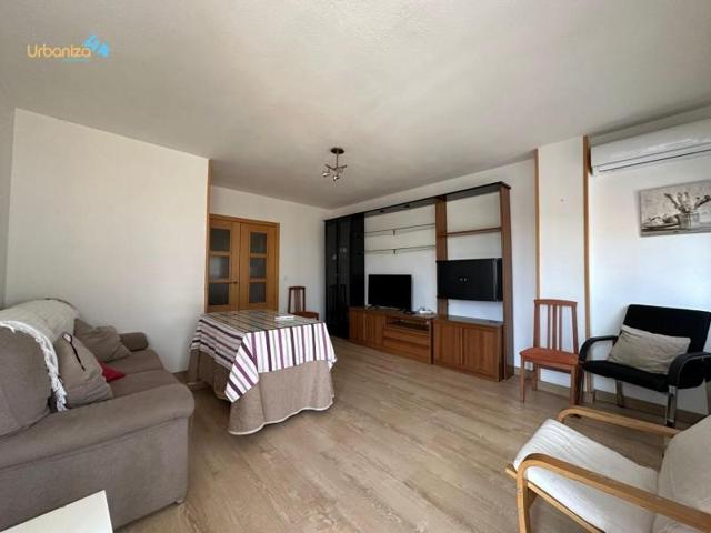 Apartamento en alquiler en Badajoz, San Fernando photo 0