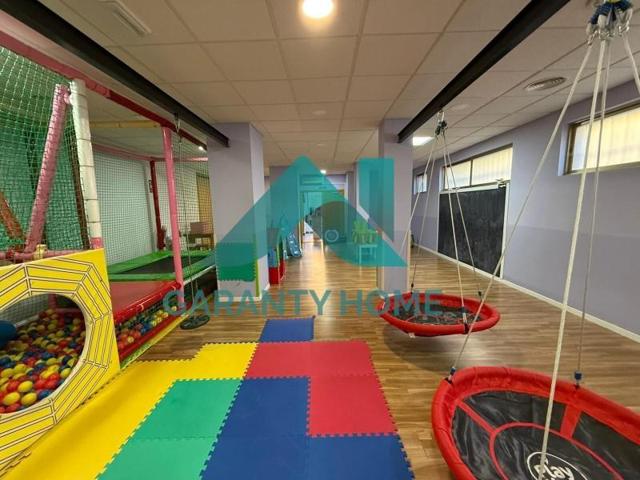 Local comercial en alquiler en Cáceres, Moctezuma photo 0