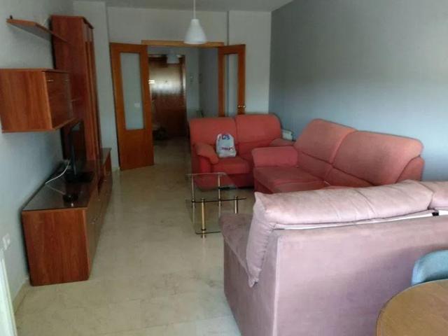 Piso en alquiler en Cáceres, FRATRES photo 0