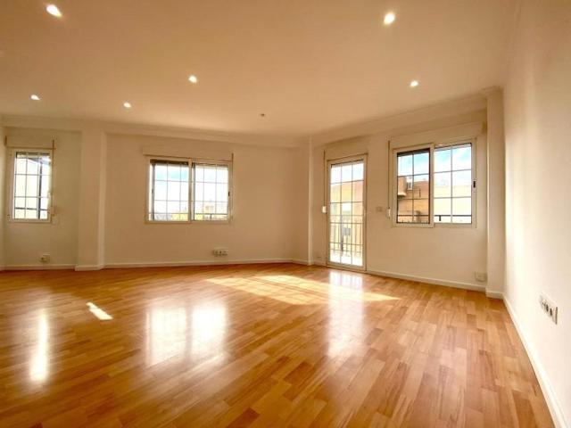 Piso en alquiler en Valencia, Russafa - Ruzafa photo 0