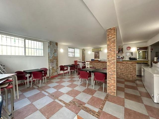 Local comercial en venta en Jerez de la Frontera, Oeste photo 0