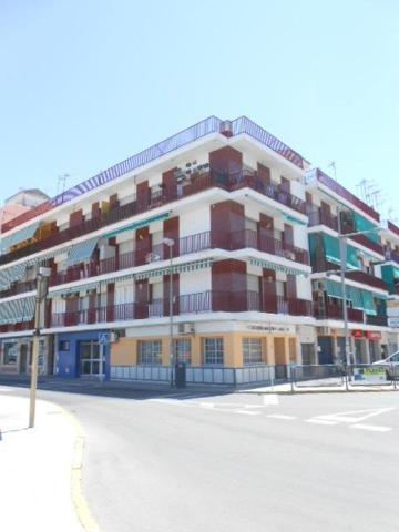Apartamento en venta en Punta Umbría, Calle ancha photo 0
