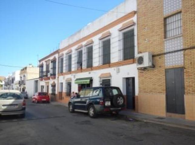 Piso en venta en Carmona, CRT- CARMONA-URB. TORREPALMA photo 0