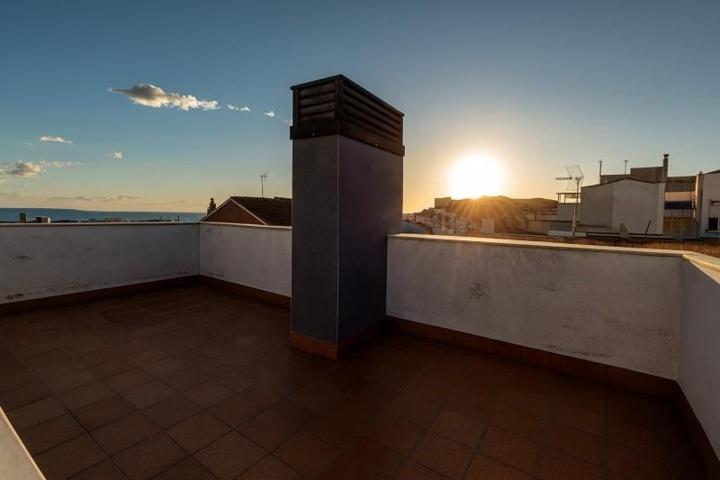 Piso en venta en Mataró, Rocablanca photo 0