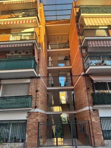 Piso en venta en Vallirana, Vallirana photo 0