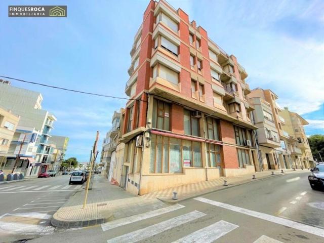 Local comercial en venta en Sant Carles de la Ràpita, CENTRE photo 0